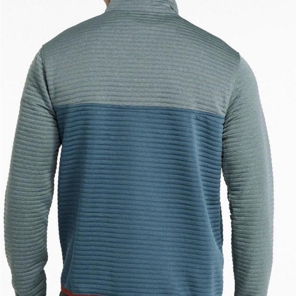 L.L. Bean Blue and Gray Fleece Pullover - Picture 2 of 2